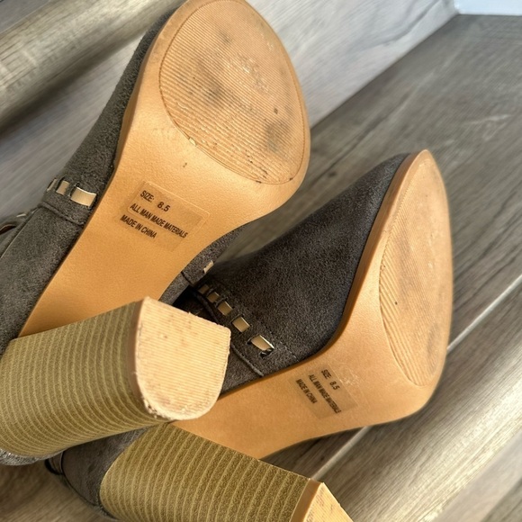 Venus Boots heels size 8.5 - Picture 3 of 7